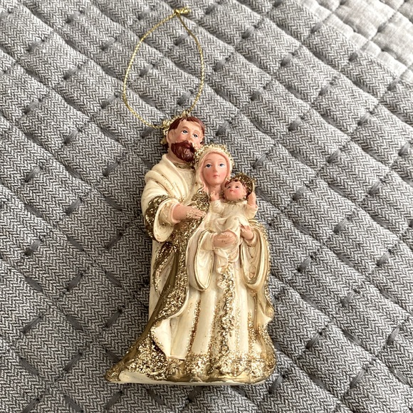 VINTAGE Christmas 🎄 ornament of the Holy Family - Picture 3 of 3